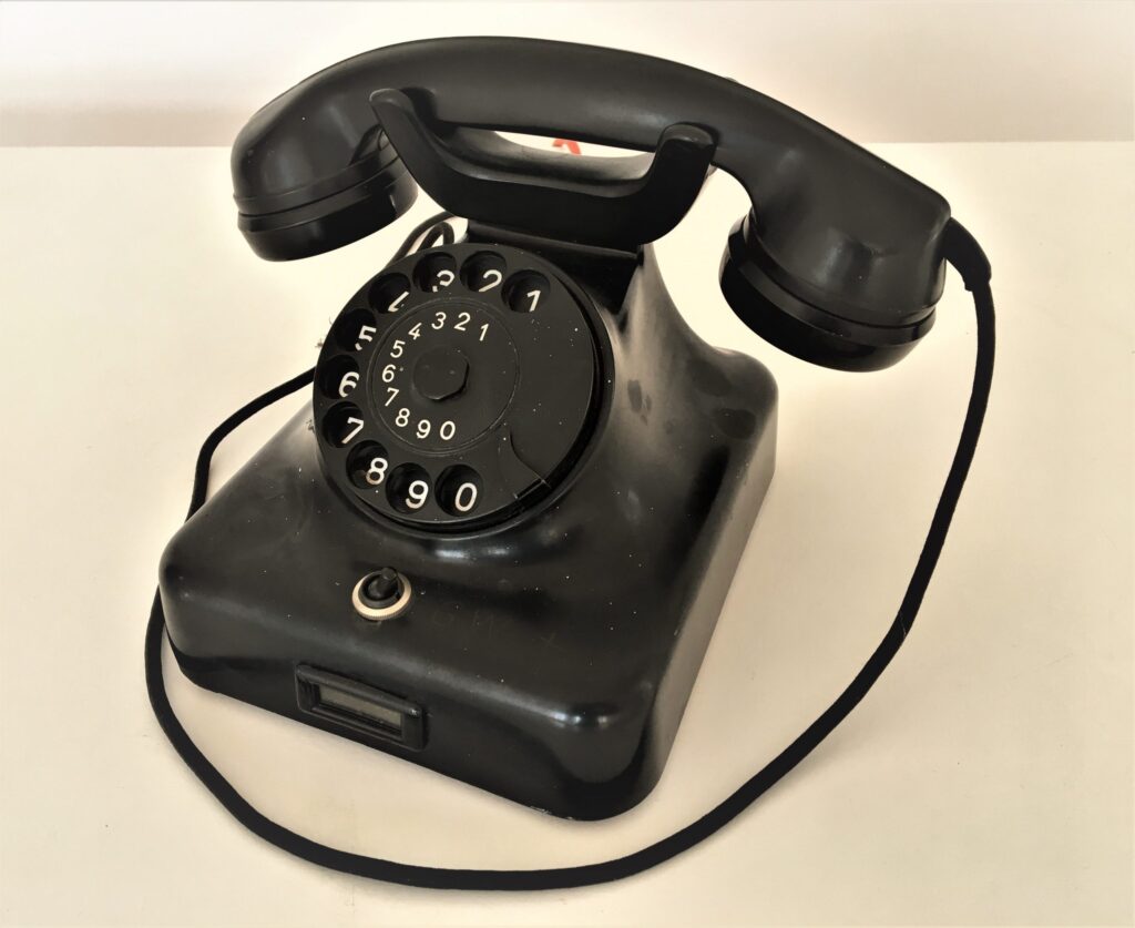 Aus dem Stockstädter Museum - Der Tischfernsprecher W48 w48