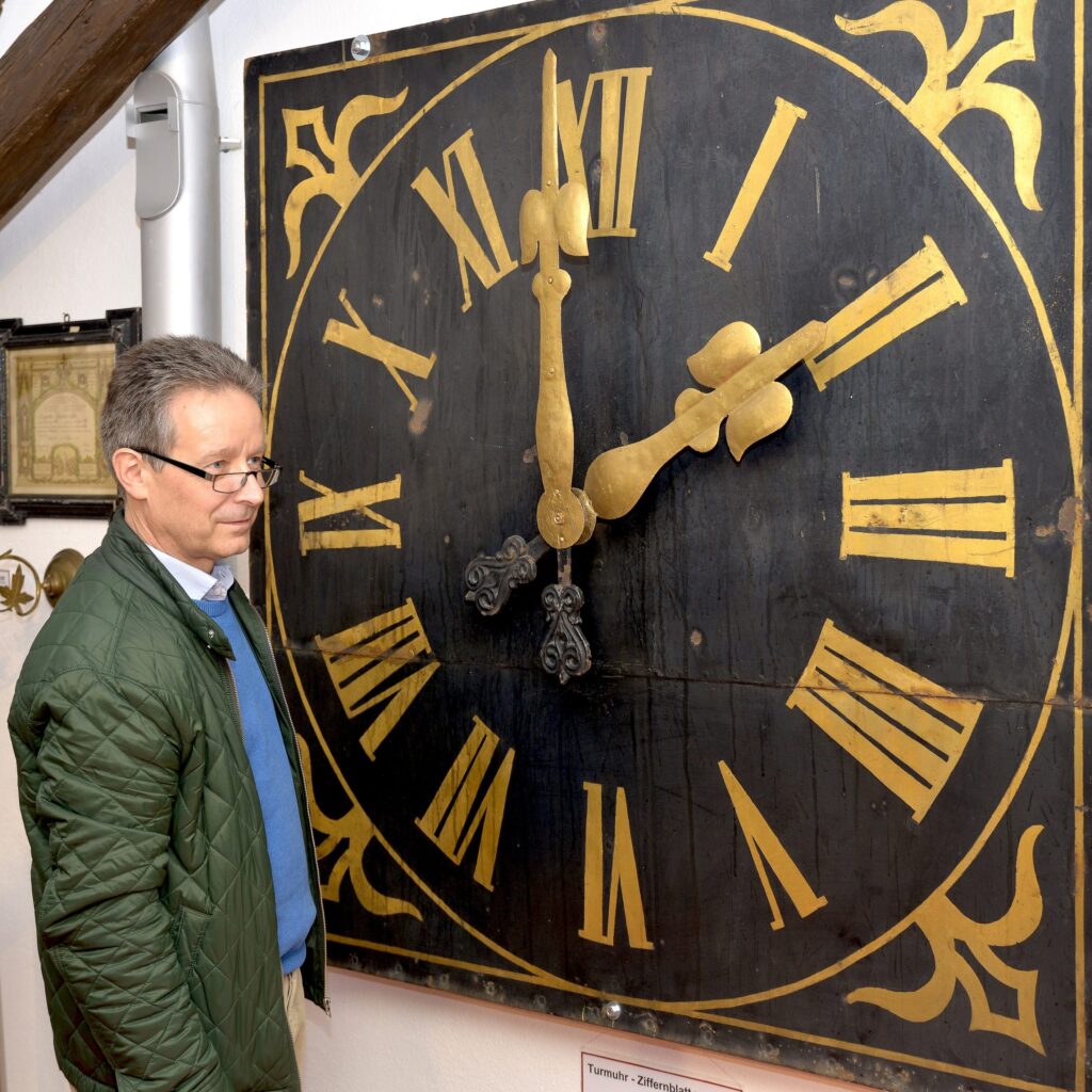 ziffernblatt turmuhr